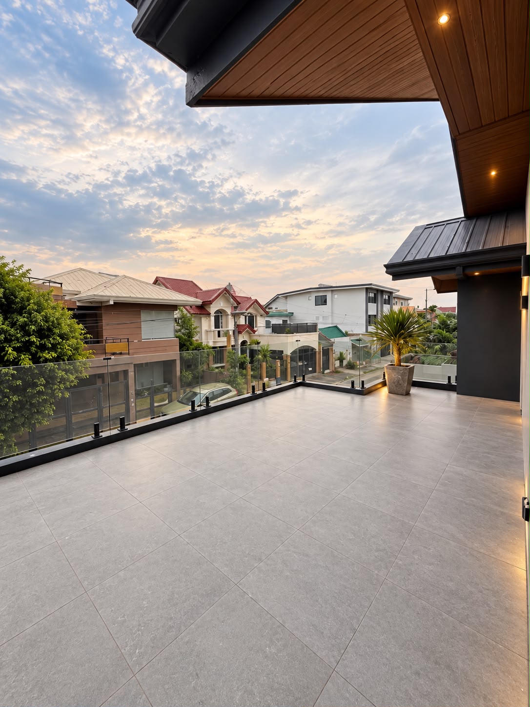 4 Bedroom in Greenwoods Executive Village Pasig City House and Lot for Sale Property ID: RT061 — photo 11