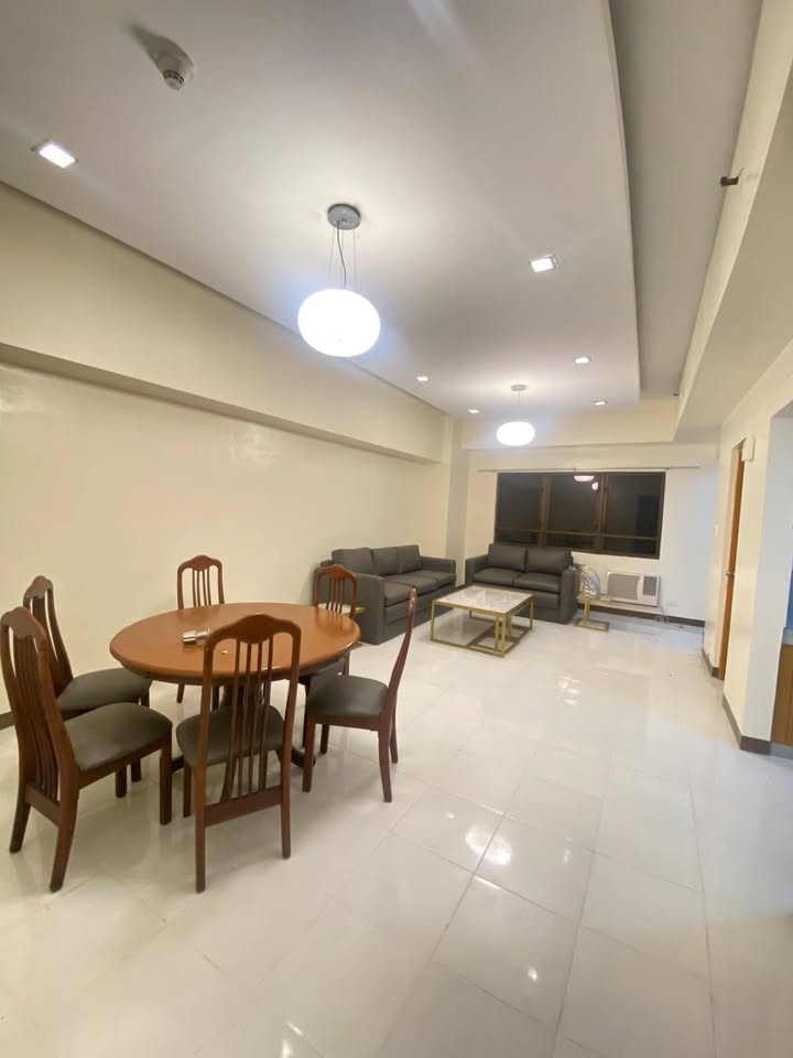 2 Bedroom in BSA Mansion Legaspi Village Makati City Condo for Rent Property ID: RT063 — photo 1
