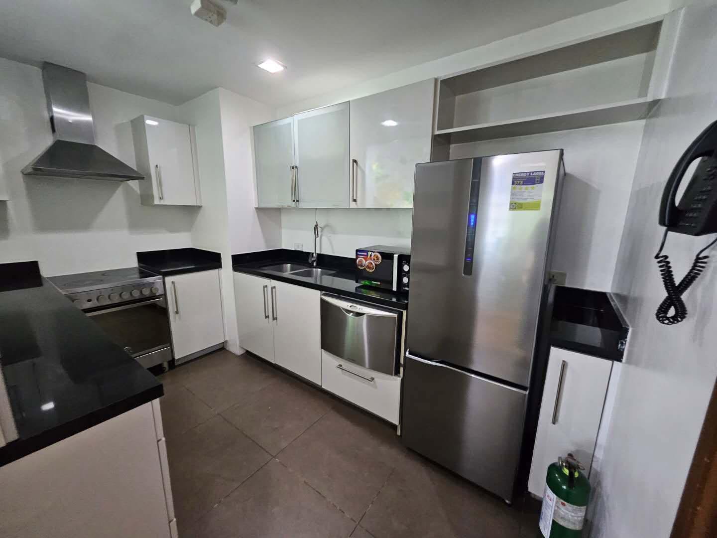 2 Bedroom in One Serendra Jasmine Tower BGC Taguig Condo for Rent Property ID: RT068 — photo 4