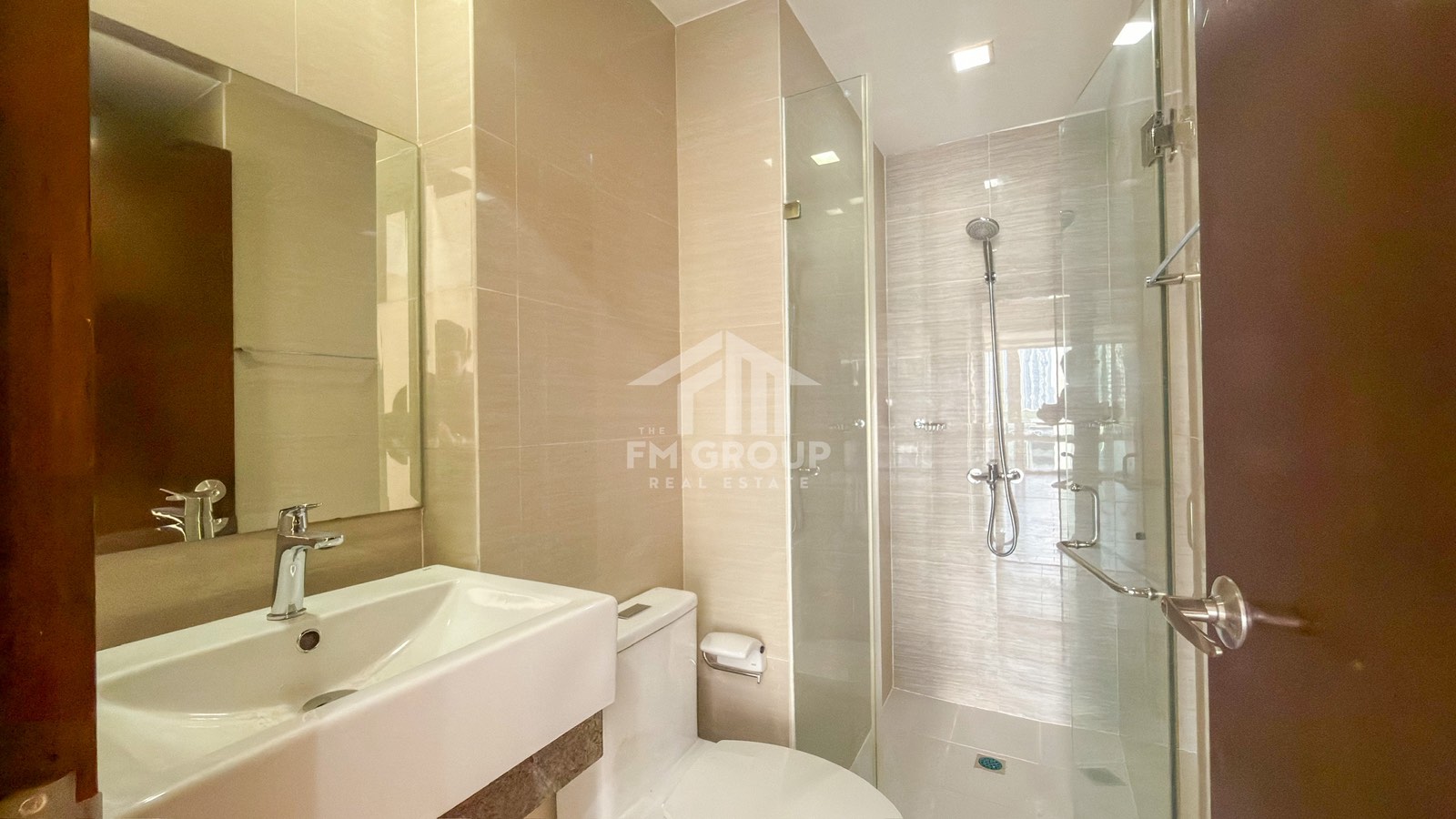 Executive Studio for Sale in Two Central Salcedo Makati, Property ID: FM060 — photo 6