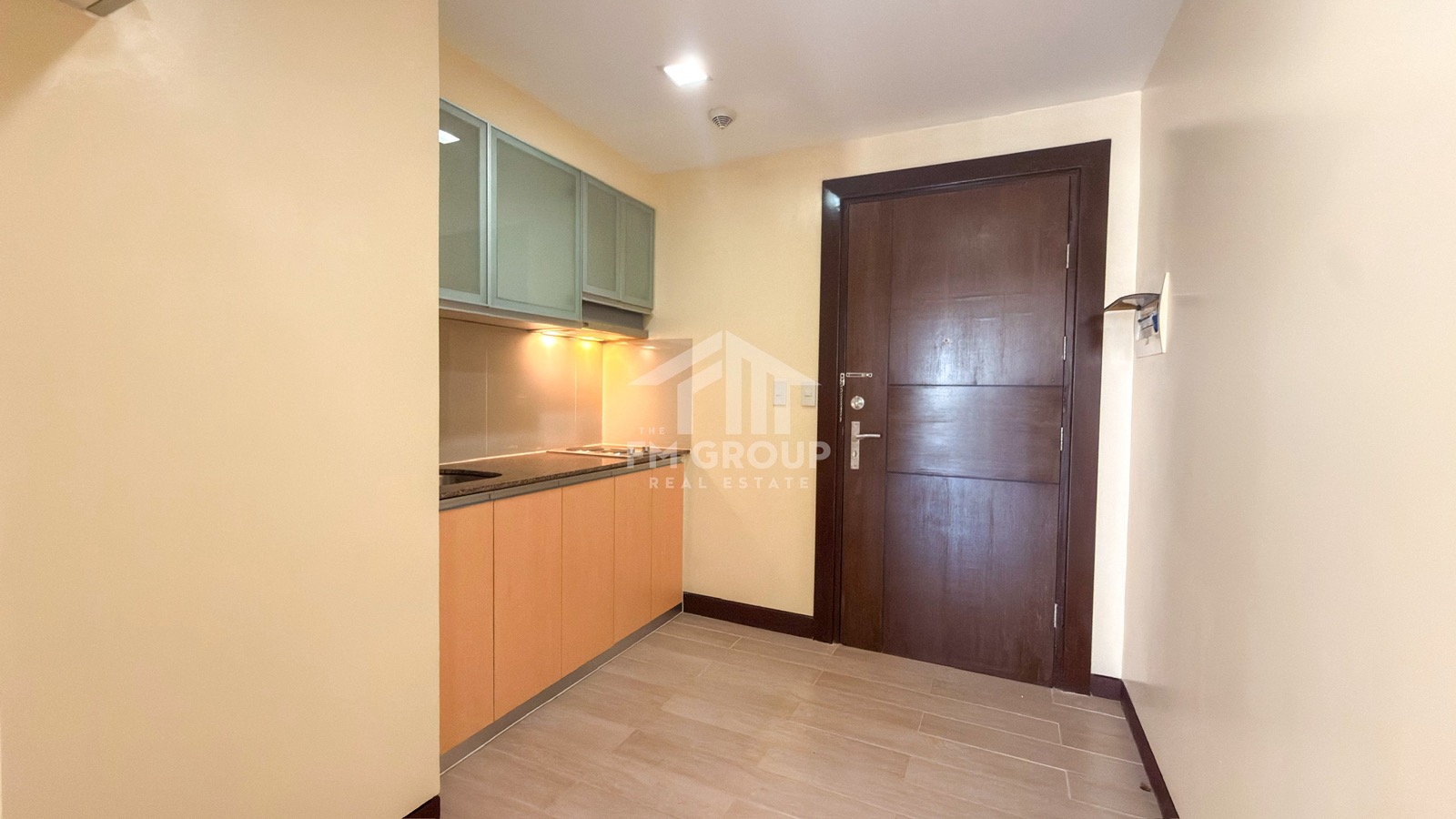 Executive Studio for Sale in Two Central Salcedo Makati, Property ID: FM060 — photo 9