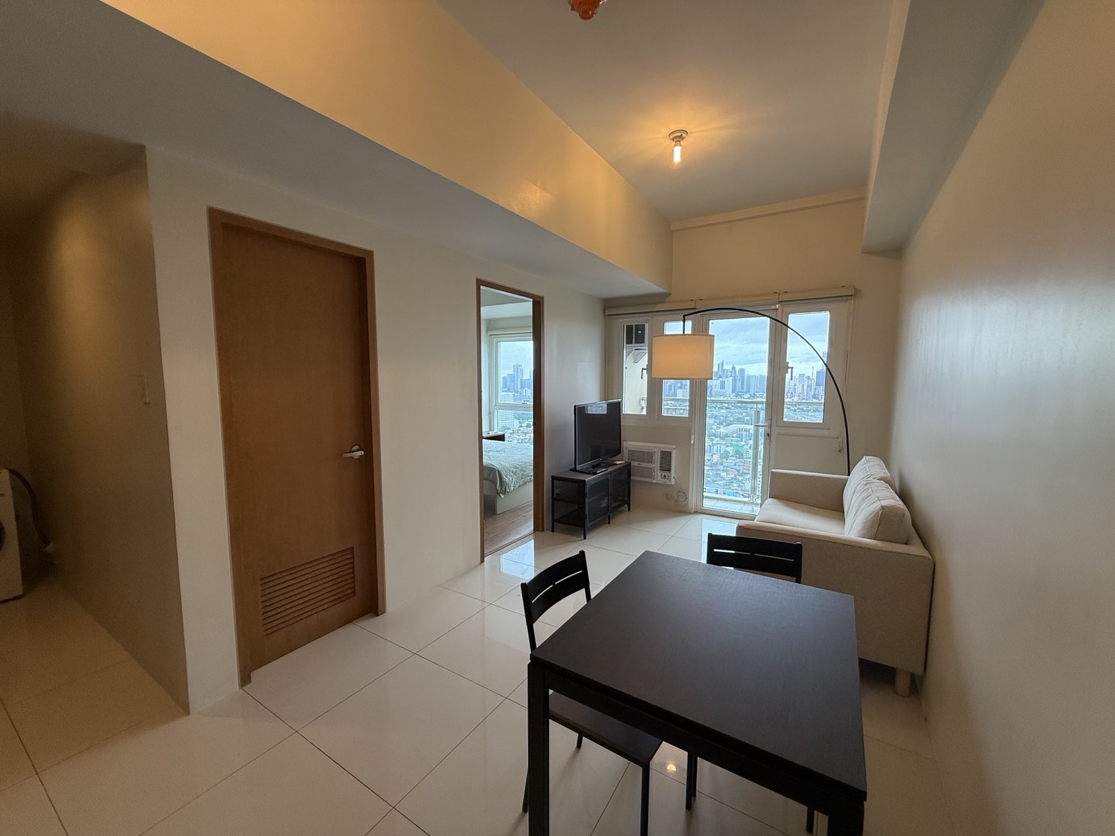 1 Bedroom for Rent in Madison Park West BGC Taguig, Property ID: FM061 — photo 2