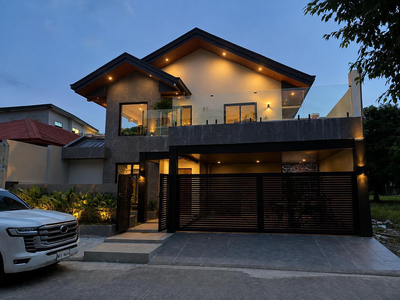 Modern House for Sale in Greenwoods Exec. Village Phase 2, Taytay Rizal. Property ID: FM062 — photo 1
