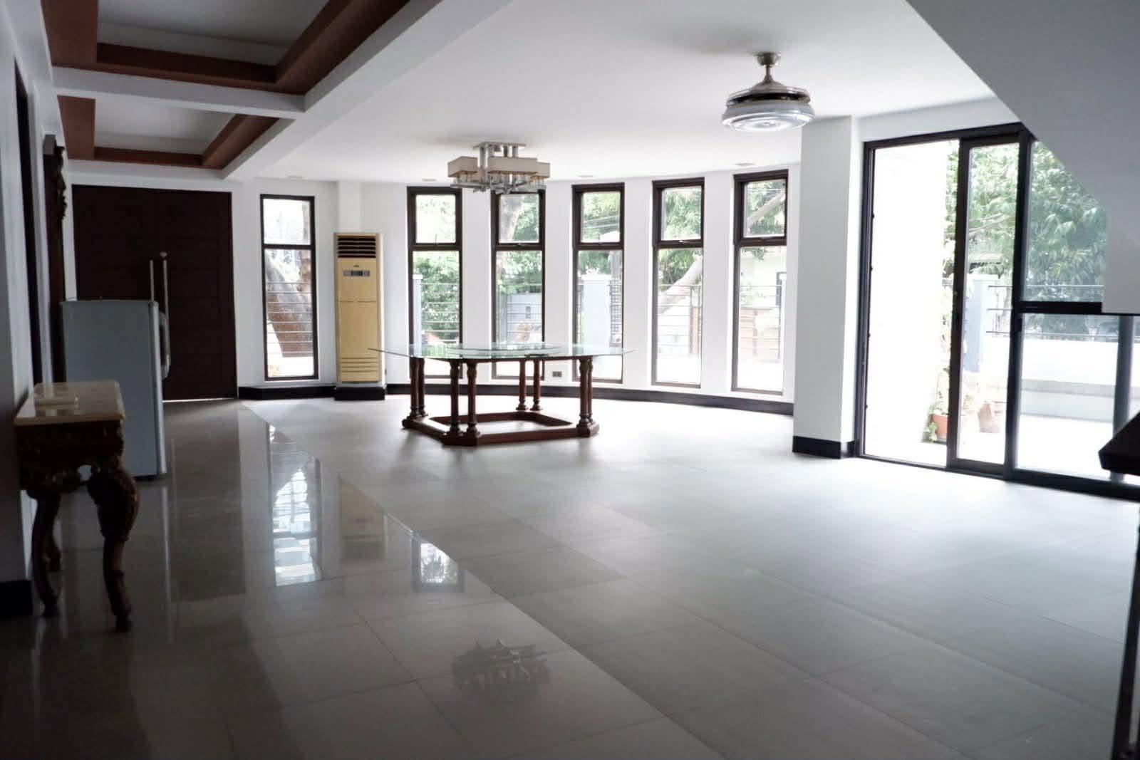 Elegant 5 Bedroom 3-Storey Residence  For Rent in Bel Air, Makati City, Property ID: JP052 — photo 4