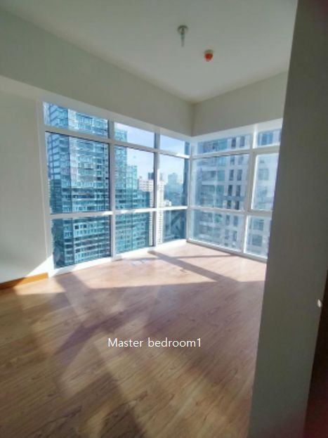 3 Bedroom For Sale in Madison Parkwest at BGC Taguig, Property ID: JP053 — photo 2
