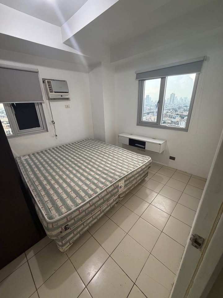 2 Bedroom in Avida West Towers 2 Makati City Condo for Rent Property ID: RT077 — photo 6