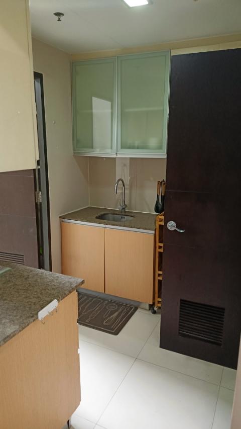 2 Bedroom in Greenbelt Hamilton Tower 1 Legaspi Village Makati City Condo for Rent Property ID: RT074 — photo 7