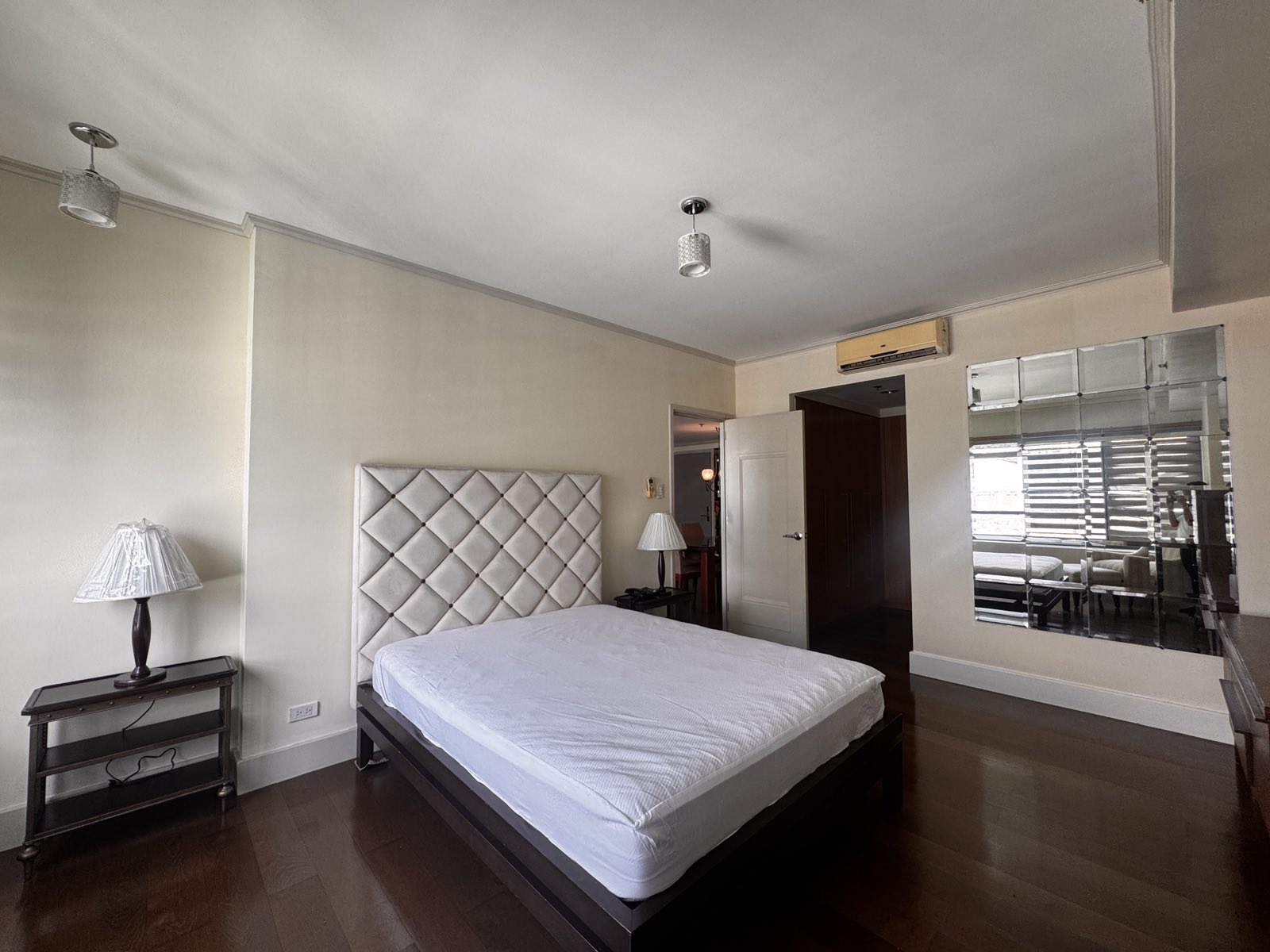 2 Bedroom for Rent in Edades Tower, Rockwell Makati. Property ID: FM064 — photo 3