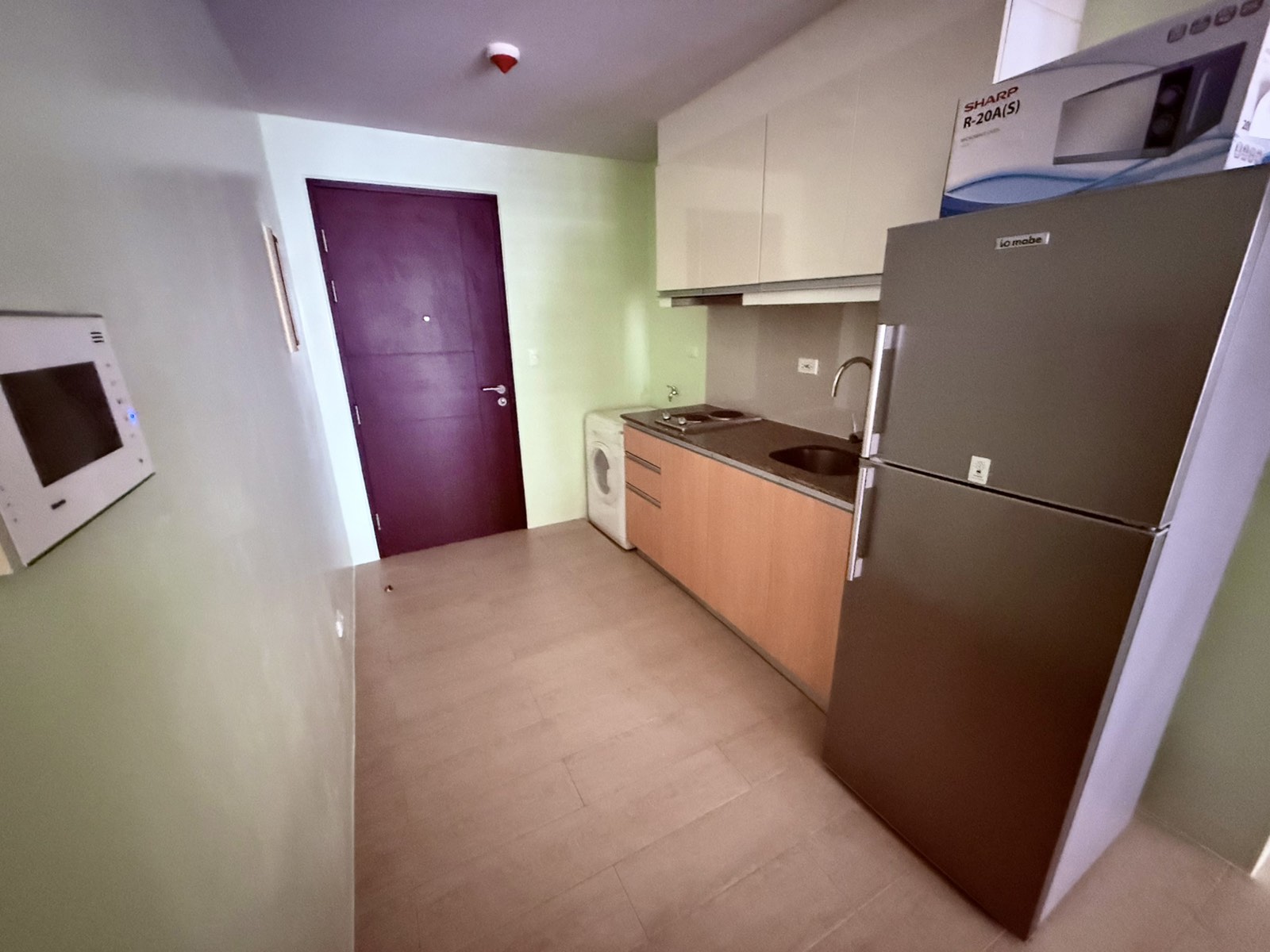 Studio for Rent in Salcedo Skysuites, HV Dela Costa Salcedo Makati. Property ID: FM065 — photo 5