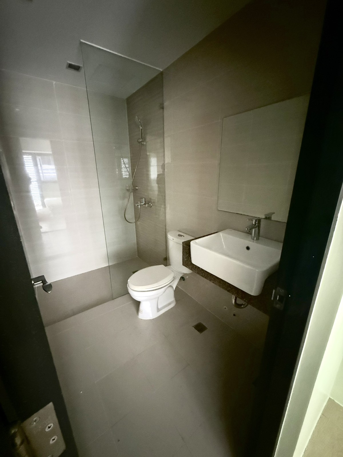 Studio for Rent in Salcedo Skysuites, HV Dela Costa Salcedo Makati. Property ID: FM065 — photo 8