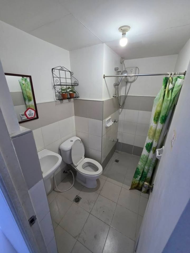 Studio in Melbourne Residences Makati City Condo for Sale Property ID: RT082 — photo 3