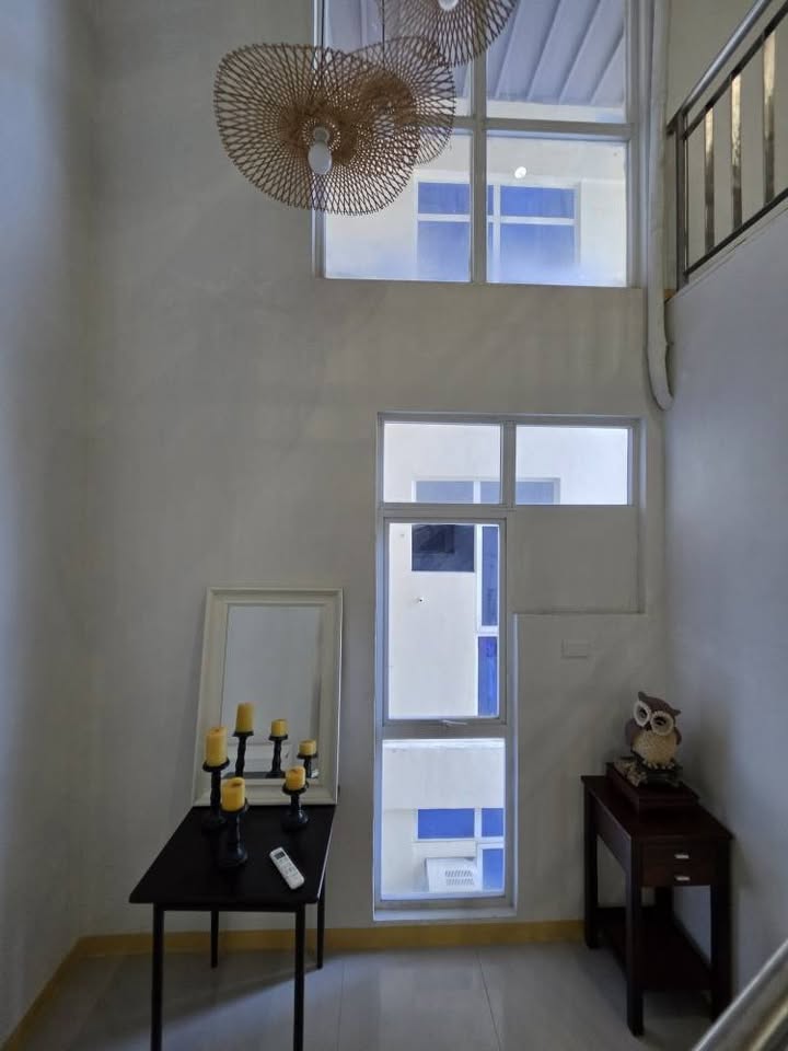 1 Bedroom Loft Type Unit in Melbourne Residences Makati City Condo for Sale Property ID: RT083 — photo 6
