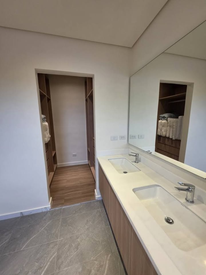 4-Storey Townhouse in Ballesta Residences New Zaniga, Mandaluyong City Property ID: RT085 — photo 4