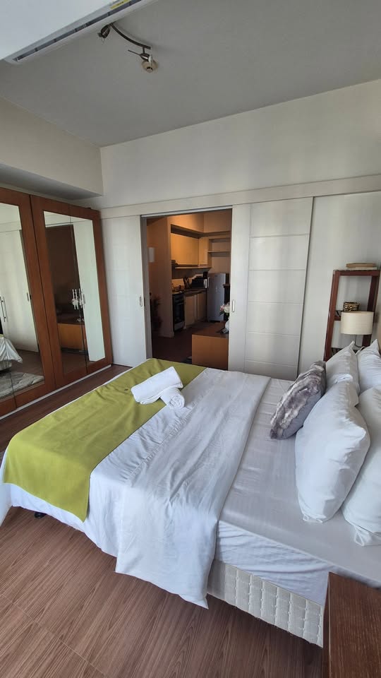 1 Bedroom For Rent in KL Mosaic Tower at Legazpi Village, Makati City, Property ID: JP056 — photo 2