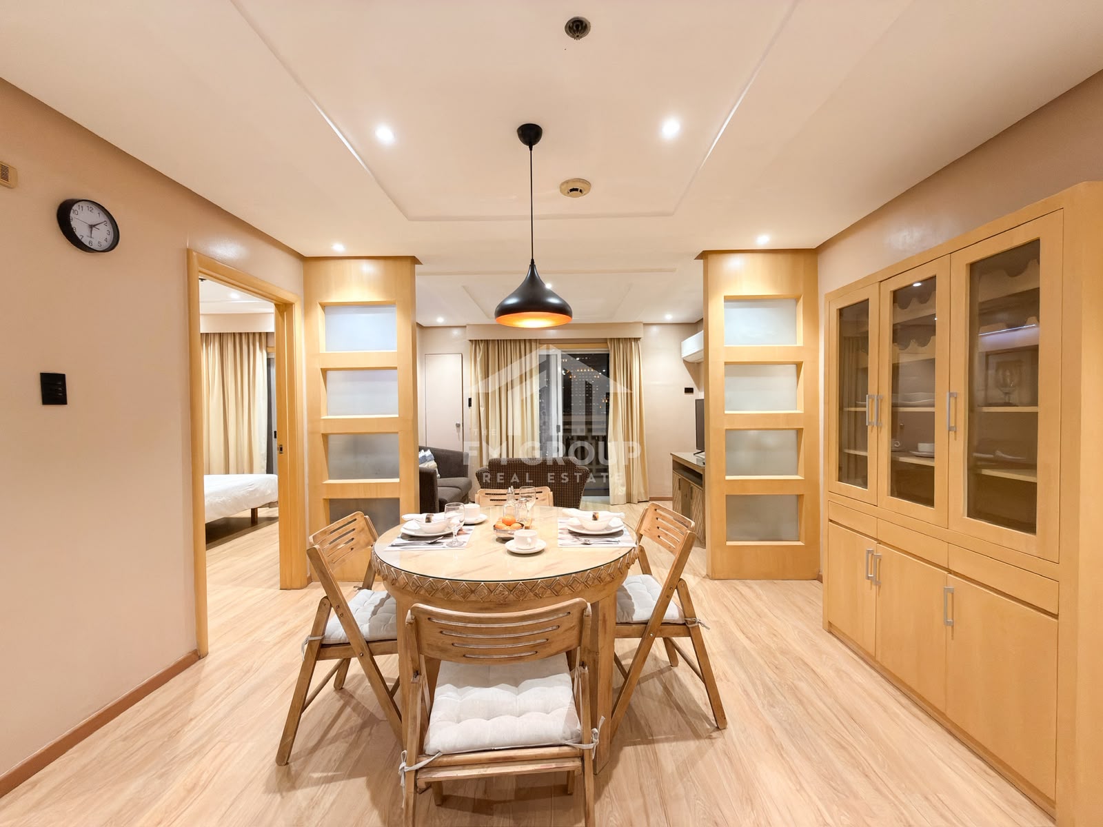 2 Bedroom for Rent in Elizabeth Place, Salcedo Makati. Property ID: FM068 — photo 5