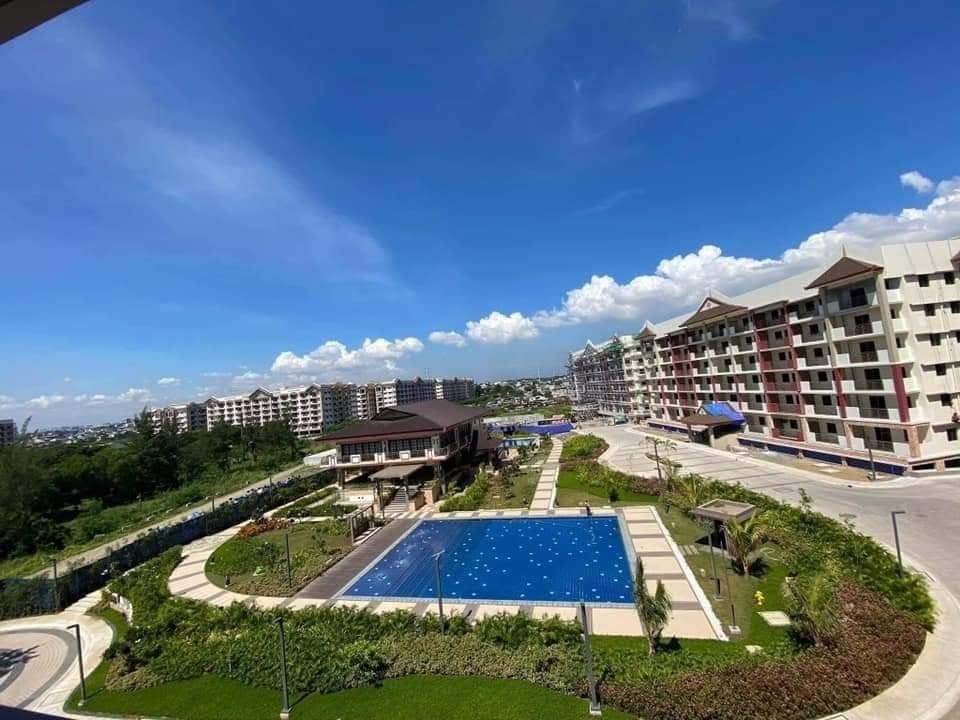 2 Bedroom for Sale in Mulberry Place (Acacia Estates) Taguig. Property ID: FM073 — photo 9