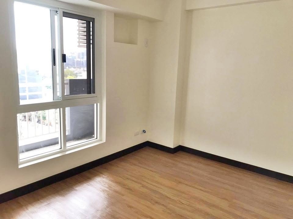 2 Bedroom for Sale in Lumiere Residences (North Tower). Property ID:  FM074 — photo 3