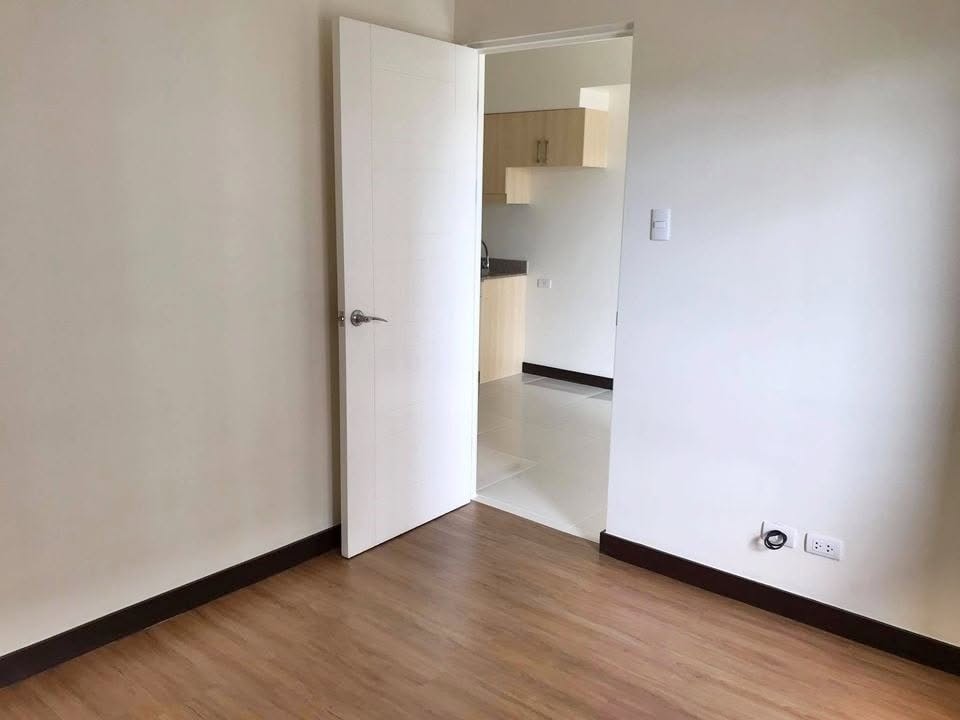 2 Bedroom for Sale in Lumiere Residences (North Tower). Property ID:  FM074 — photo 4