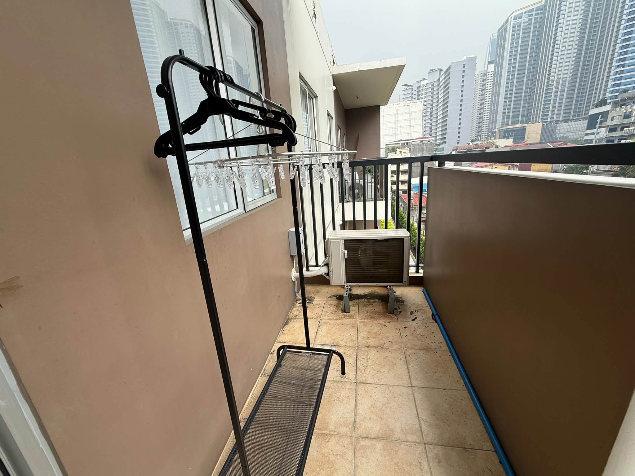 2 Bedroom in One Antonio Residences, Brgy. San Antonio, Makati City Property ID: RT089 — photo 6