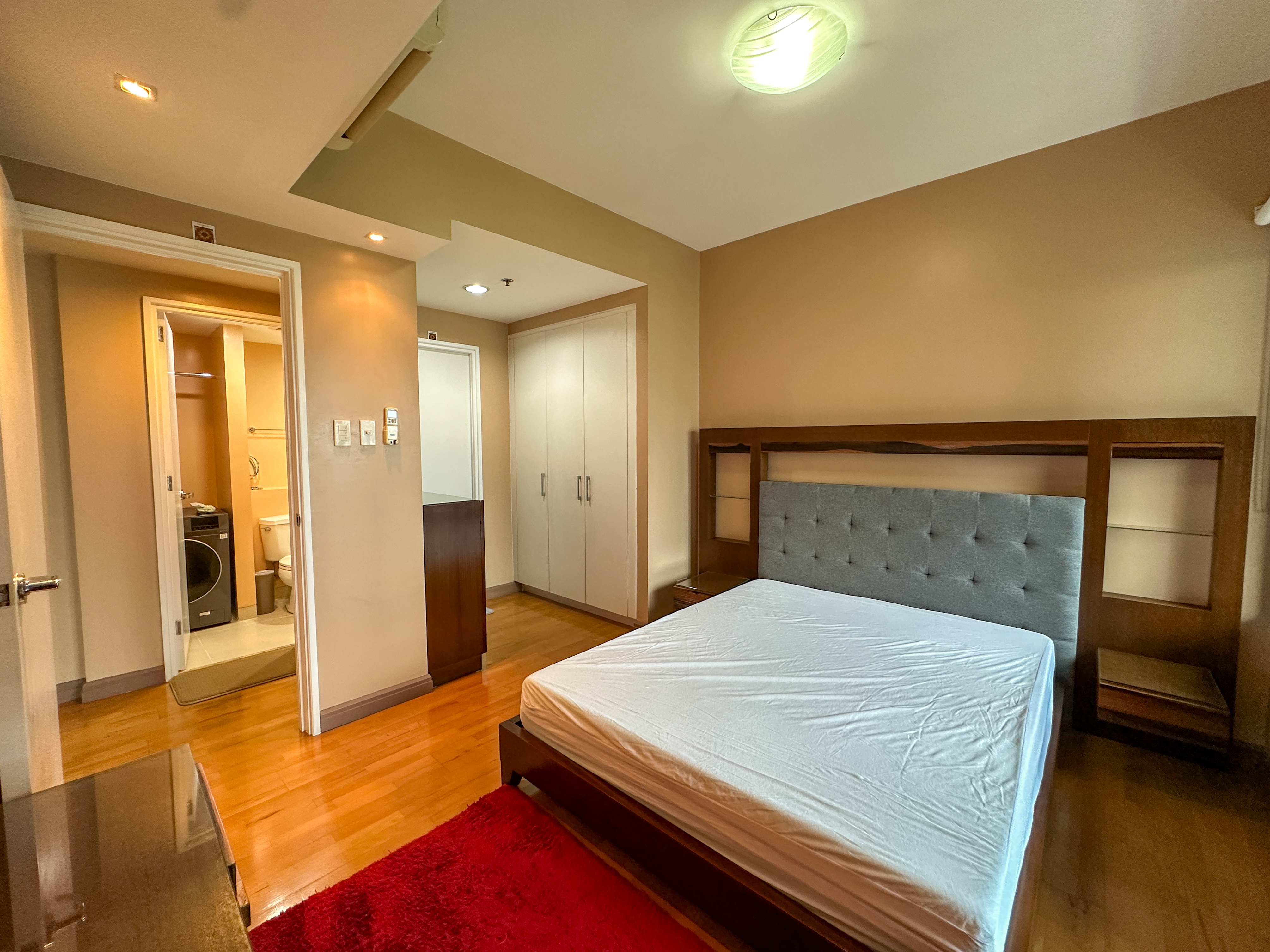 One Bedroom Unit in One Rockwell West Tower, Makati | Condo for Rent | Property ID: EA007 — photo 6