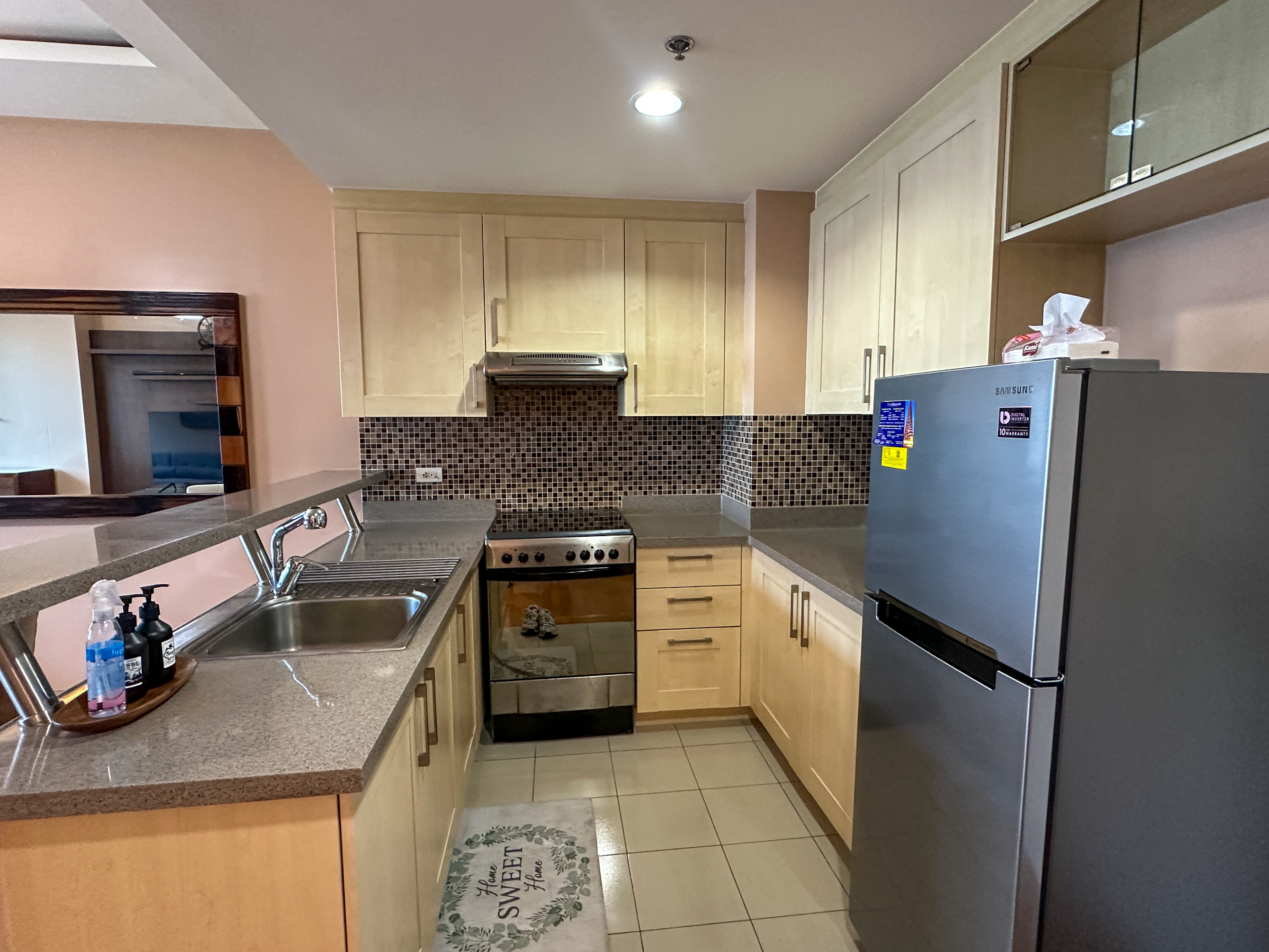 One Bedroom Unit in One Rockwell West Tower, Makati | Condo for Rent | Property ID: EA007 — photo 3
